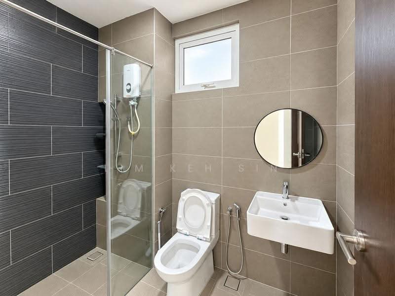 Kondominium untuk Disewa di Setia Sky Ville - Lim Keh Sin - Bathroom - PropertyGuru.com.my