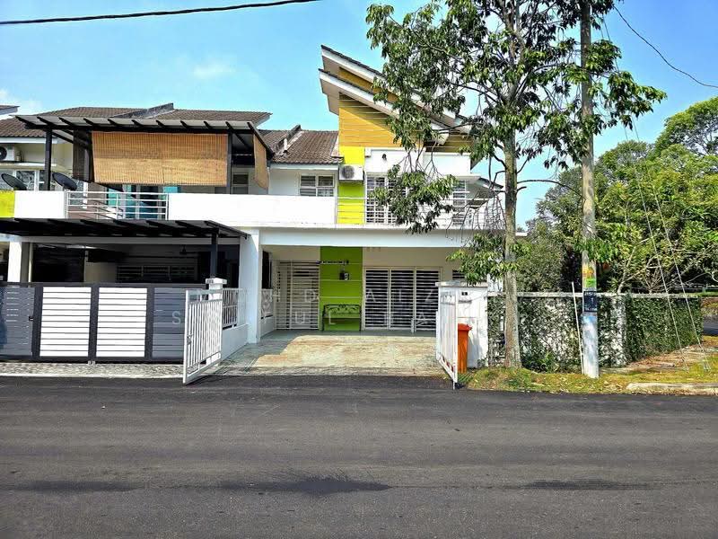 Rumah Teres 2-Tingkat untuk Dijual di Bandar Baru Bangi (Selangor) - Mohd Aizat Saiful Bahri - Exterior - PropertyGuru.com.my