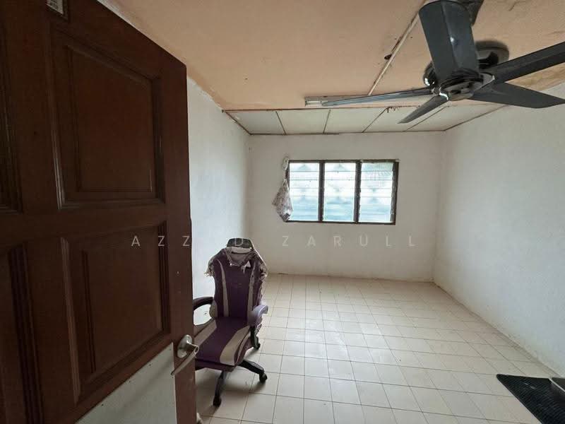 Flat for Sale at Perumahan Awam Seri Langkawi 1 - Azzad Zarull - Interior - PropertyGuru.com.my