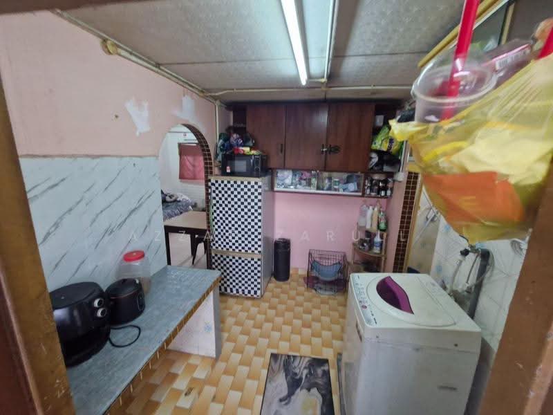 Flat for Sale at Perumahan Awam Seri Langkawi 1 - Azzad Zarull - Kitchen - PropertyGuru.com.my