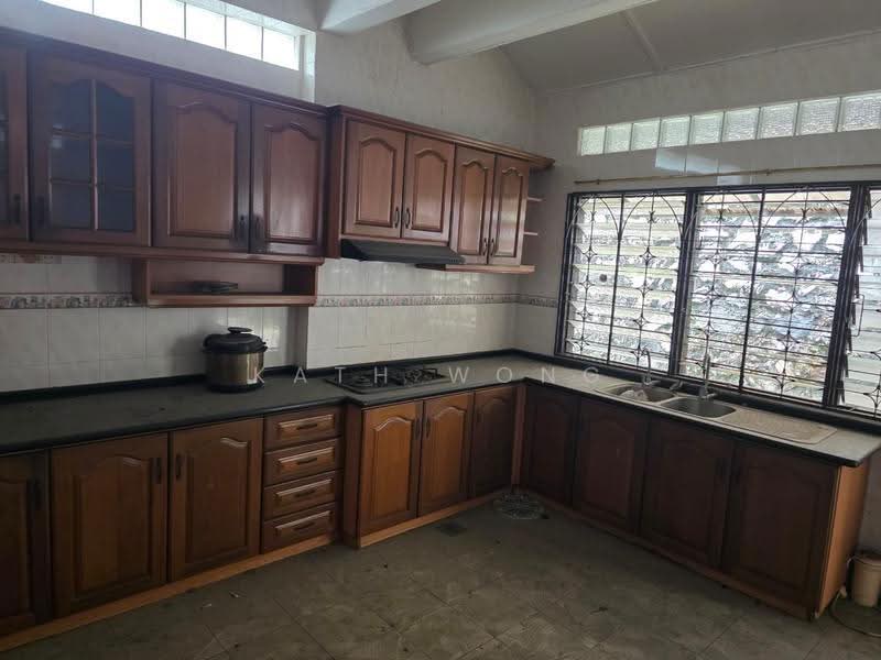 Semi-Detached House for Sale in Taman Desa (Kuala Lumpur) - Kath Wong - Kitchen - PropertyGuru.com.my