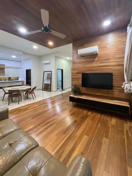 Apartment for Sale at Molek Pine 3 - JAN AU - Living Room - PropertyGuru.com.my