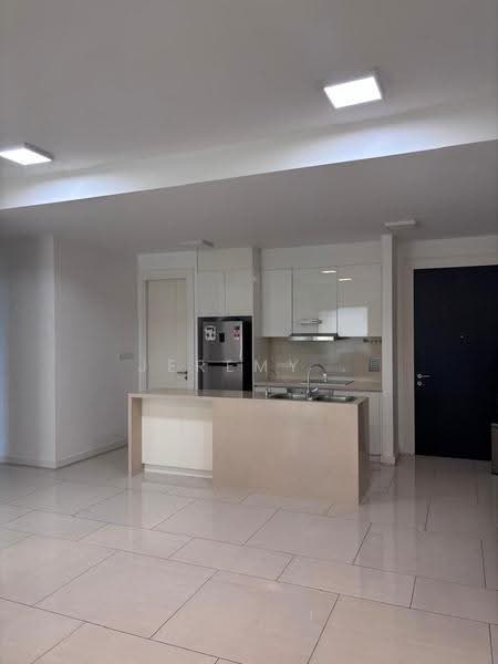 Kondominium untuk Dijual di One Central Park - Jeremy . - Kitchen - PropertyGuru.com.my