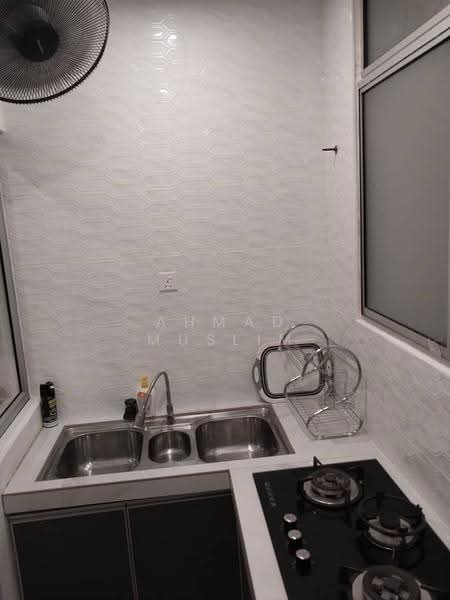 Kediaman Servis untuk Disewa di Savanna Executive Suite @ Southville City - Ahmad Muslim - Kitchen - PropertyGuru.com.my
