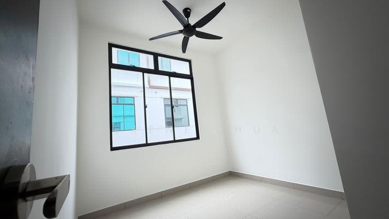 2-storey Terraced House for Sale in Taman Pelangi Indah (Ulu Tiram) - Serene Chua - Interior - PropertyGuru.com.my