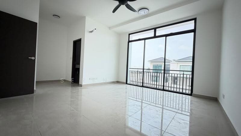 2-storey Terraced House for Sale in Taman Pelangi Indah (Ulu Tiram) - Serene Chua - Interior - PropertyGuru.com.my