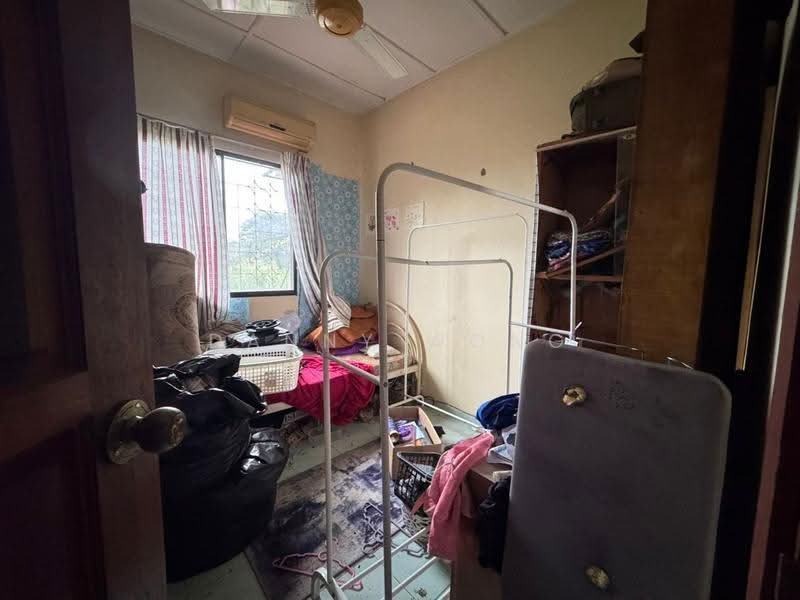 2-storey Terraced House for Sale in Taman Bidara (Selayang) - Danny Wong - Bedroom - PropertyGuru.com.my