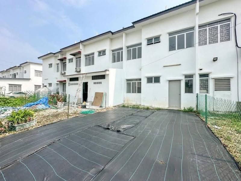 Rumah Teres untuk Dijual di Sepang (Selangor) - Mohd Aizat Saiful Bahri - Exterior - PropertyGuru.com.my