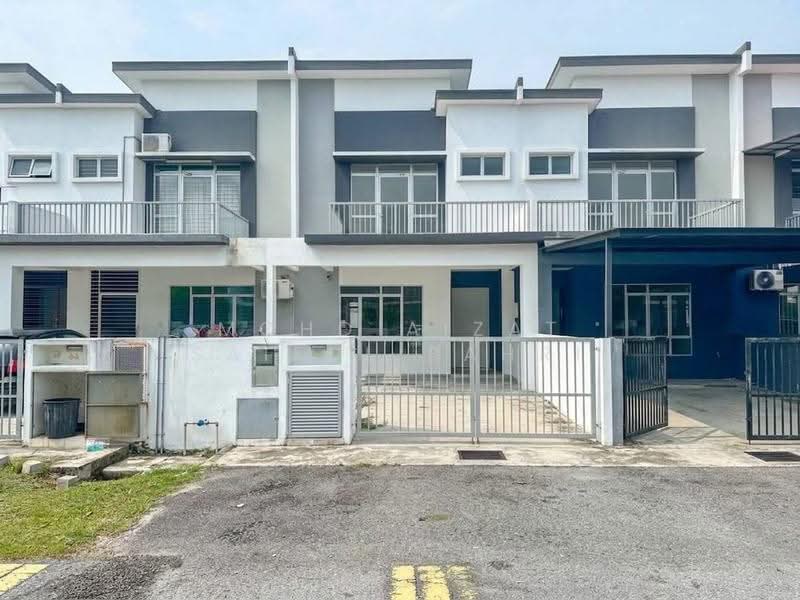 Rumah Teres untuk Dijual di Sepang (Selangor) - Mohd Aizat Saiful Bahri - Exterior - PropertyGuru.com.my