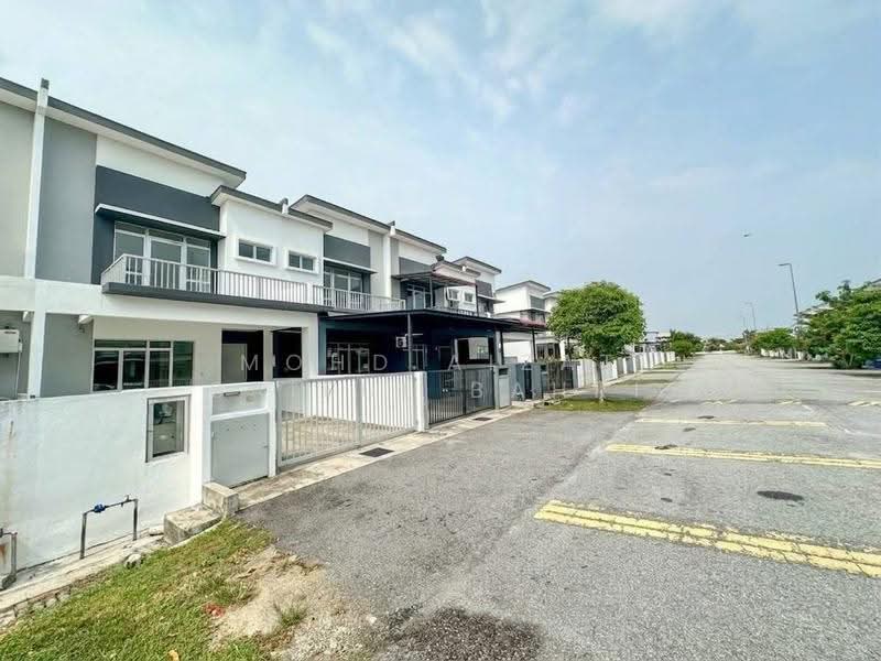 Rumah Teres untuk Dijual di Sepang (Selangor) - Mohd Aizat Saiful Bahri - Exterior - PropertyGuru.com.my