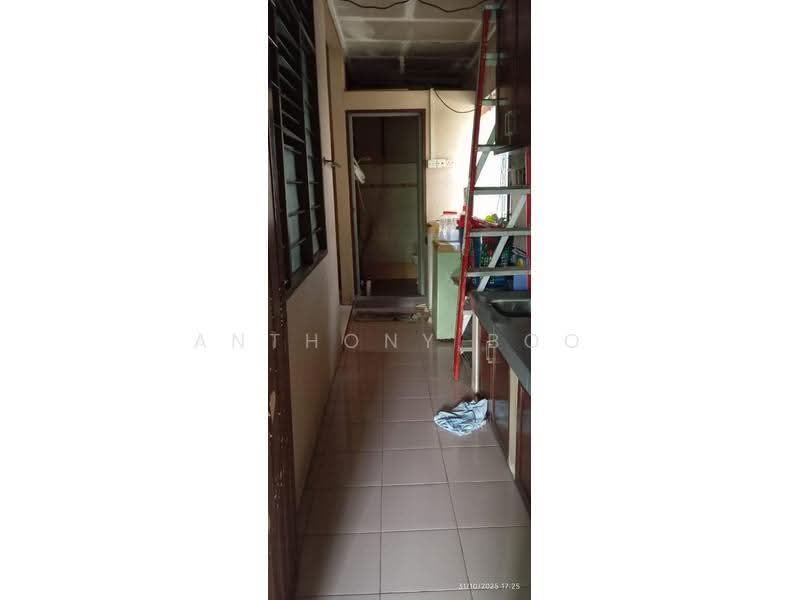 Terraced House for Sale in Taman Cegar (Simpang Ampat) - Anthony Boo - Kitchen - PropertyGuru.com.my