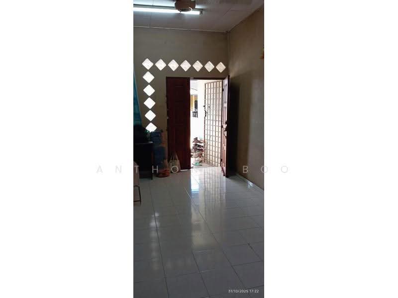 Terraced House for Sale in Taman Cegar (Simpang Ampat) - Anthony Boo - Entrance - PropertyGuru.com.my