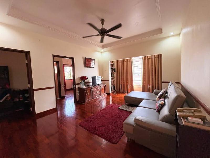 Semi-Detached House for Sale in Prima Saujana (Kajang) - Norsyahidah Razlan - Living Room - PropertyGuru.com.my
