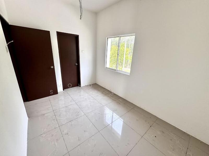 Semi-Detached House for Sale in Taman Desiran Bayu (Puchong) - Mohd Aizat Saiful Bahri - Interior - PropertyGuru.com.my