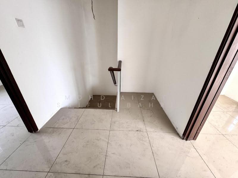 Semi-Detached House for Sale in Taman Desiran Bayu (Puchong) - Mohd Aizat Saiful Bahri - Interior - PropertyGuru.com.my