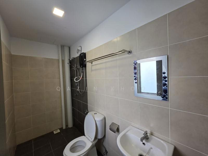 Kondominium untuk Disewa di Meru Heights Residences @ Scientex Meru - Qazin Khoo - Bathroom - PropertyGuru.com.my