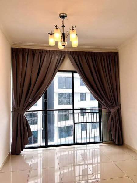 Kediaman Servis untuk Dijual di Renai Jelutong - Ridzuan Lu - Balcony - PropertyGuru.com.my