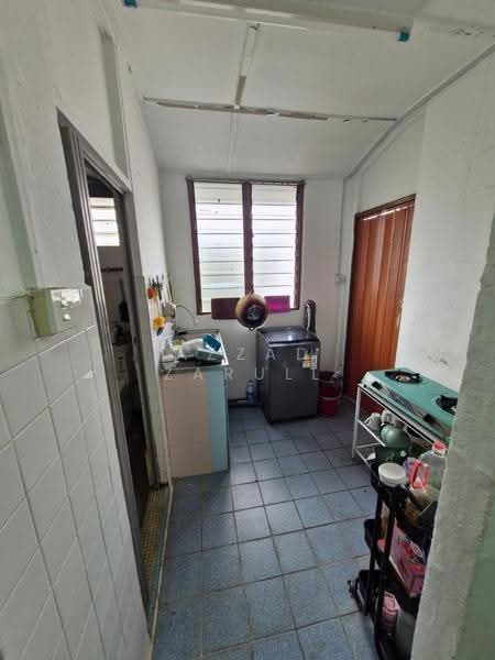 Flat for Sale at Seksyen 1 Wangsa Maju Flat - Azzad Zarull - Kitchen - PropertyGuru.com.my
