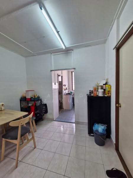 Flat for Sale at Seksyen 1 Wangsa Maju Flat - Azzad Zarull - Kitchen - PropertyGuru.com.my