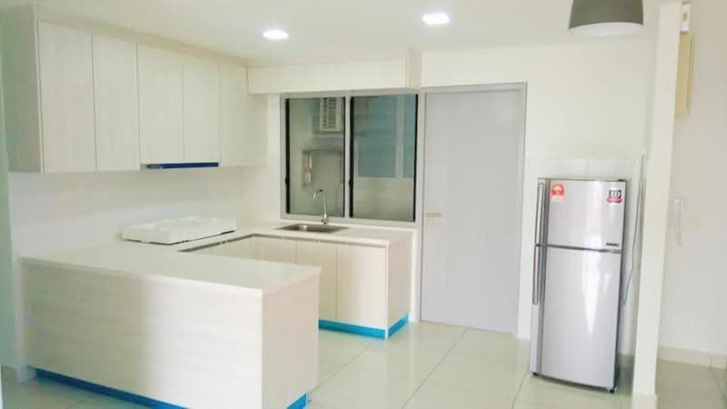 Kediaman Servis untuk Disewa di Residences @ 1 Tebrau - Wallace Ang - Kitchen - PropertyGuru.com.my