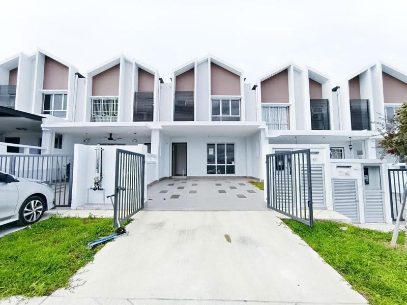 2-storey Terraced House for Sale in Hulu Langat (Selangor) - Mahirah . - Exterior - PropertyGuru.com.my