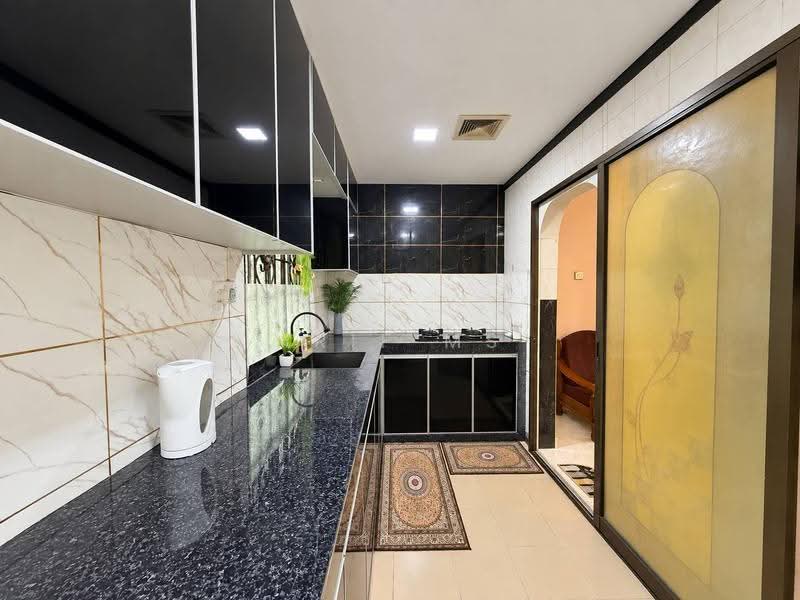 1-storey Terraced House for Sale in Taman Megah Ria (Masai) - Arif MS - Kitchen - PropertyGuru.com.my