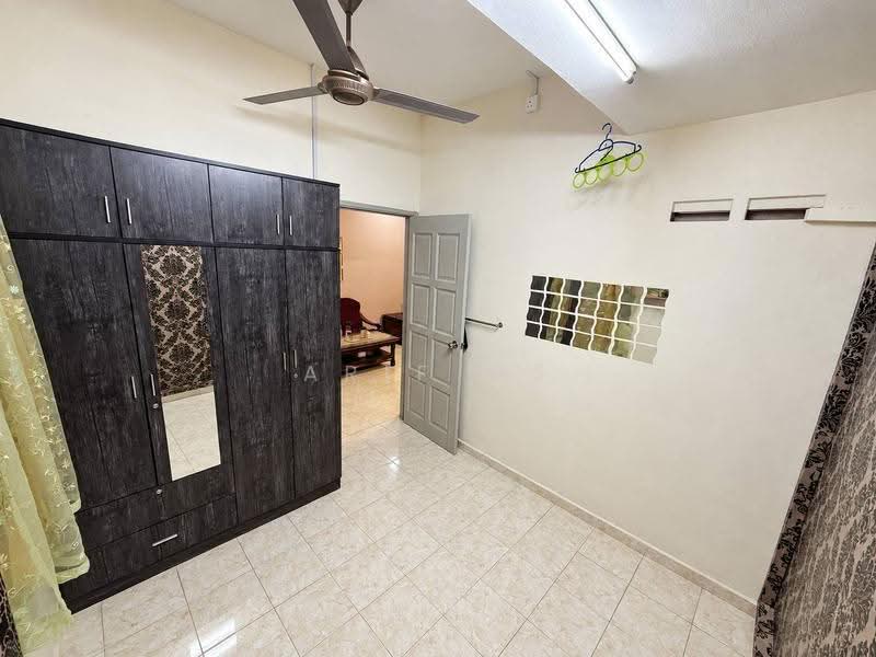 1-storey Terraced House for Sale in Taman Megah Ria (Masai) - Arif MS - Bedroom - PropertyGuru.com.my