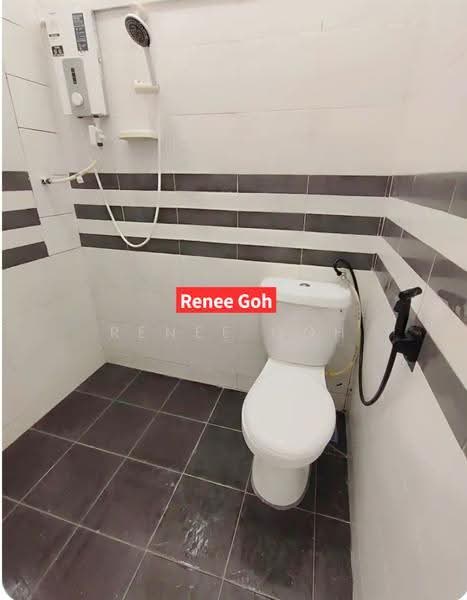 Kedai untuk Dijual di George Town (Penang) - Renee Goh - Bathroom - PropertyGuru.com.my