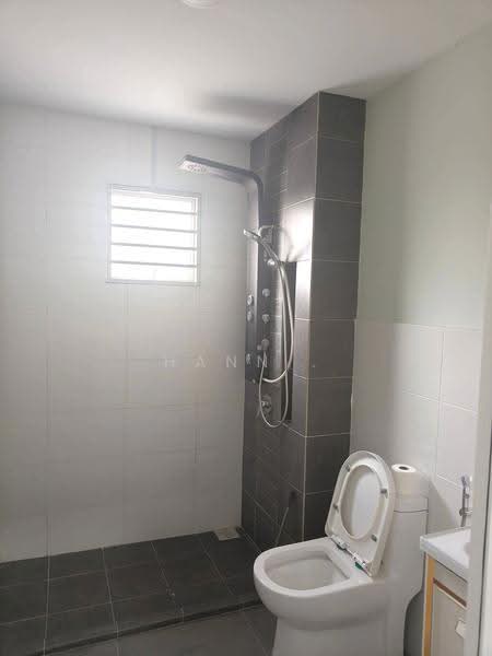 Rumah Teres untuk Dijual di Bandar Bukit Puchong (Puchong) - Hann . - Bathroom - PropertyGuru.com.my