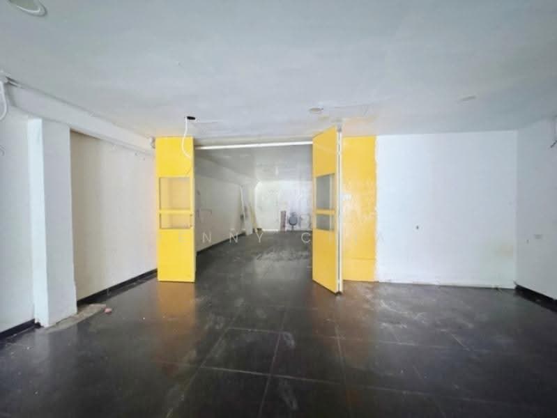 Shop for Rent in Taman Sri Andalas (Klang) - Penny Chia - Interior - PropertyGuru.com.my