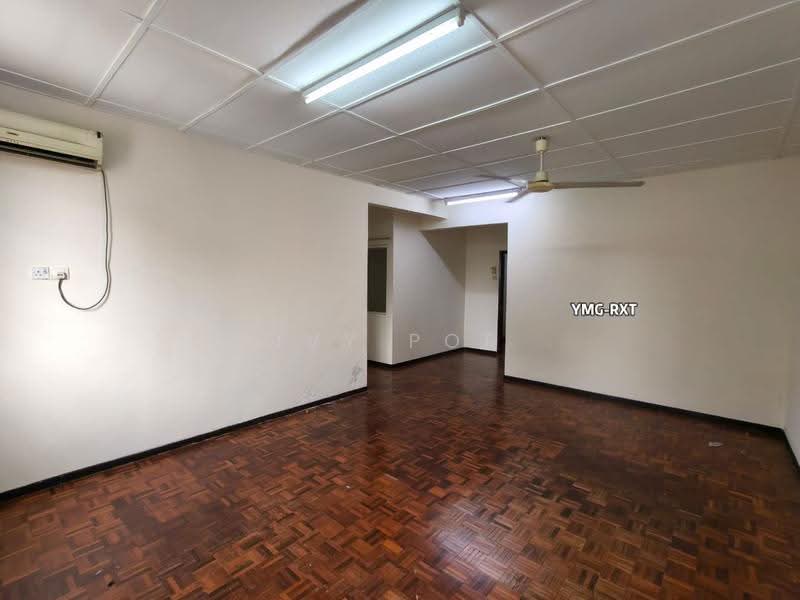 2-storey Terraced House for Rent in Klang (Selangor) - Ivy Por - Living Room - PropertyGuru.com.my