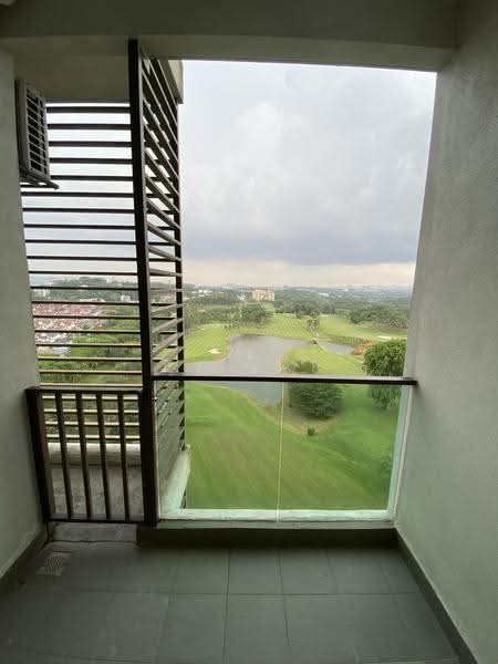 Kediaman Servis untuk Disewa di Suria Putra - CK Yap - Balcony - PropertyGuru.com.my