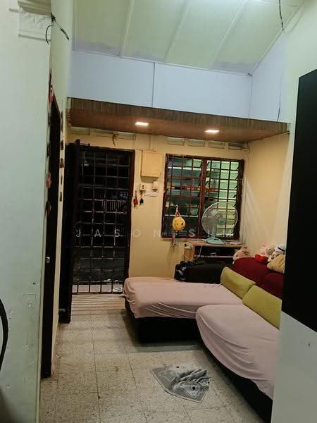 1-storey Terraced House for Sale in Kempas (Johor Bahru) - Jason Sim - Living Room - PropertyGuru.com.my