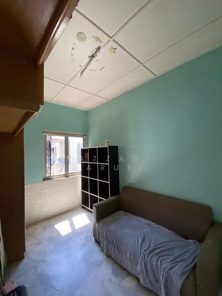 Pangsapuri untuk Dijual di Rose Apartment - Azzad Zarull - Interior - PropertyGuru.com.my
