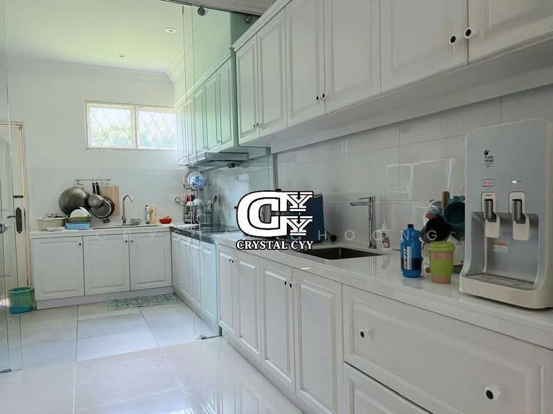 Semi-Detached House for Rent in Jelutong (Penang) - Crystal Choong - Kitchen - PropertyGuru.com.my