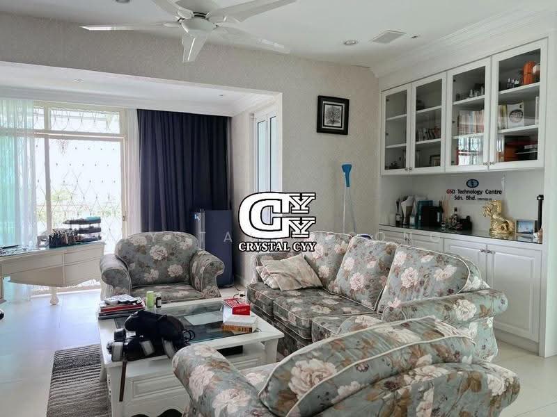 Semi-Detached House for Rent in Jelutong (Penang) - Crystal Choong - Living Room - PropertyGuru.com.my