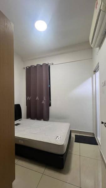 Kediaman Servis untuk Disewa di D'Secret Garden (Pangsapuri Kempas Indah) - Wallace Ang - Bedroom - PropertyGuru.com.my