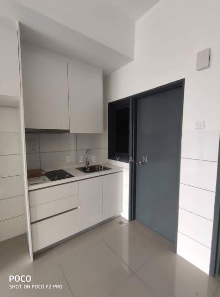 Service Residence for Sale at Aera Residence - Sze Yan Shim - Kitchen - PropertyGuru.com.my
