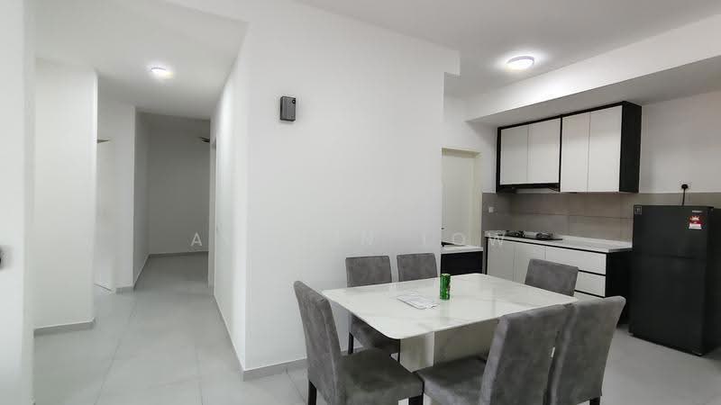 Kondominium untuk Disewa di D'Terra Residences - Autumn Low - Corridor - PropertyGuru.com.my