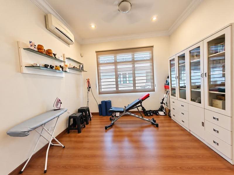 Bungalow House for Sale in Taman Aman Perdana (Kapar) - Kho Daniel - Gym - PropertyGuru.com.my