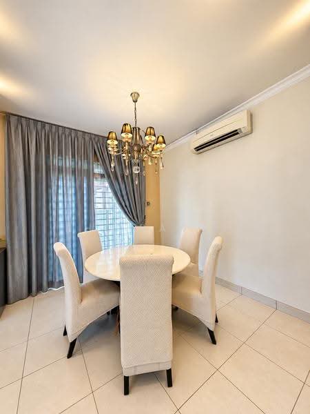 Bungalow House for Sale in Taman Aman Perdana (Kapar) - Kho Daniel - Dining Room - PropertyGuru.com.my
