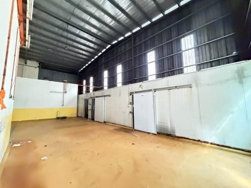 Detached Factory for Sale in Indahpura Industrial Park (Kulai) - Eric Er - Interior - PropertyGuru.com.my