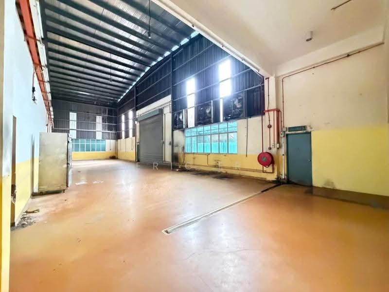 Detached Factory for Sale in Indahpura Industrial Park (Kulai) - Eric Er - Interior - PropertyGuru.com.my