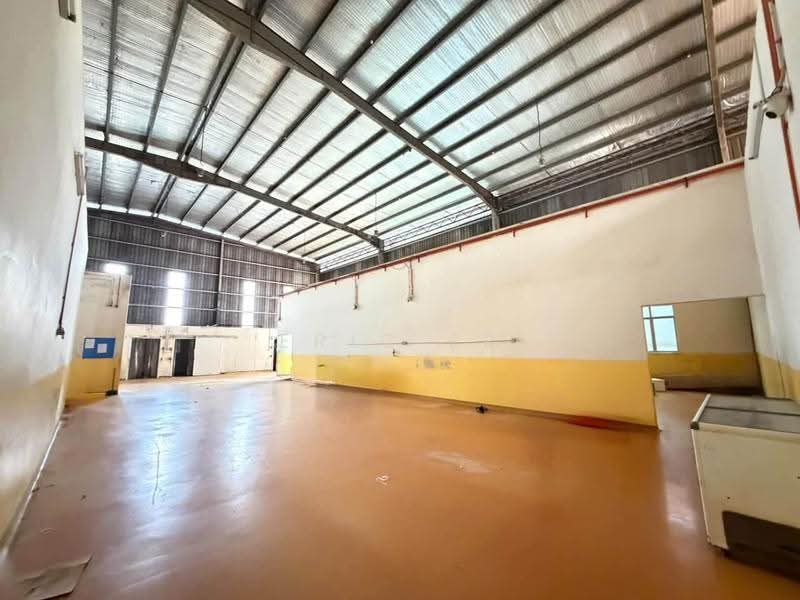 Detached Factory for Sale in Indahpura Industrial Park (Kulai) - Eric Er - Interior - PropertyGuru.com.my
