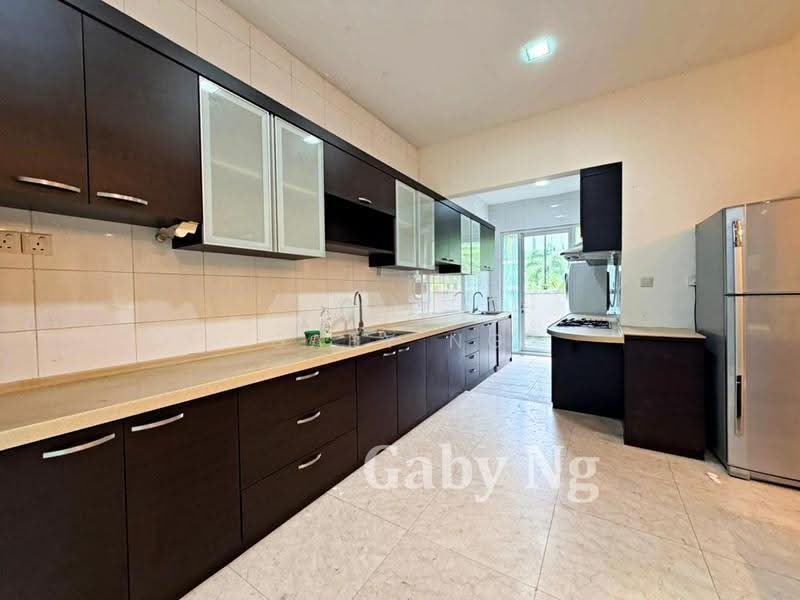 3-storey Terraced House for Rent in Duta Tropika (Batu) - Gaby Ng - Kitchen - PropertyGuru.com.my