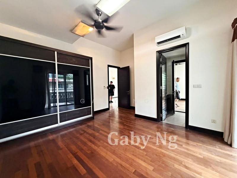 3-storey Terraced House for Rent in Duta Tropika (Batu) - Gaby Ng - Bedroom - PropertyGuru.com.my