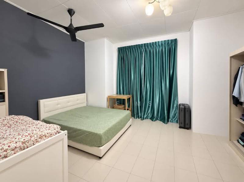 2-storey Terraced House for Sale in Taman Scientex Pasir Gudang (Pasir Gudang) - Arif MS - Bedroom - PropertyGuru.com.my