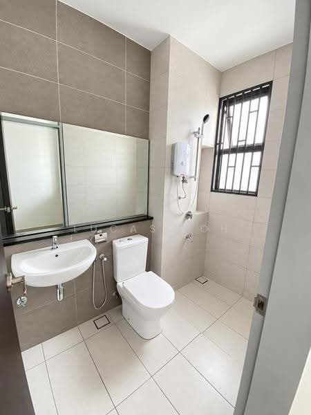 2-storey Terraced House for Sale in Elmina (Shah Alam) - Lucas Loh - Bathroom - PropertyGuru.com.my
