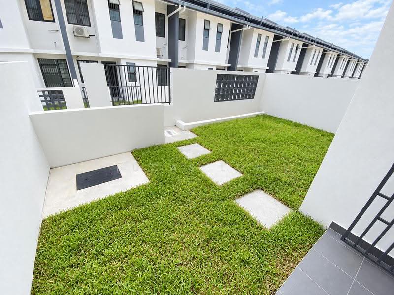 2-storey Terraced House for Sale in Elmina (Shah Alam) - Lucas Loh - Exterior - PropertyGuru.com.my