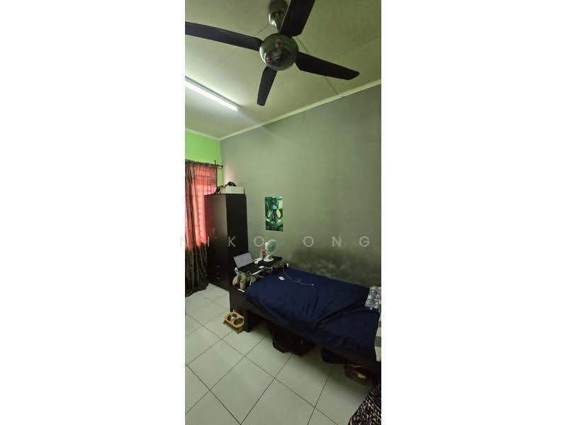 2-storey Terraced House for Sale in Gelang Patah (Johor) - Niko Ong - Bedroom - PropertyGuru.com.my